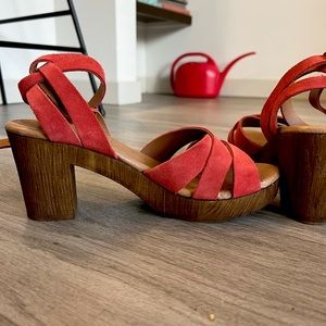 Eric Michael Luna. Man-made in Portugal. Like new!